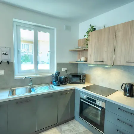 아파트 Luxury Penthouse With Jacuzzi On Sun Terrace Apic1-2