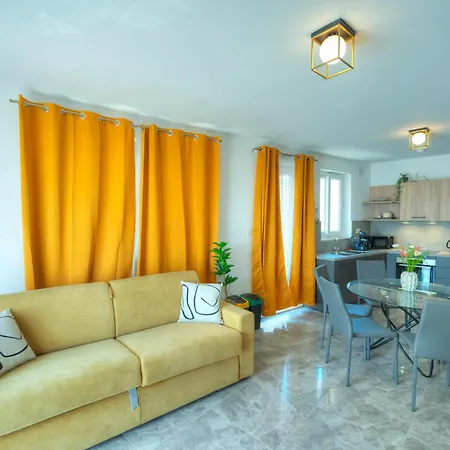 아파트 Luxury Penthouse With Jacuzzi On Sun Terrace Apic1-2