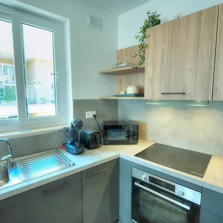 아파트 Luxury Penthouse With Jacuzzi On Sun Terrace Apic1-2 *