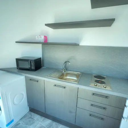 Διαμέρισμα Luxury Penthouse With Jacuzzi On Sun Terrace Apic1-2